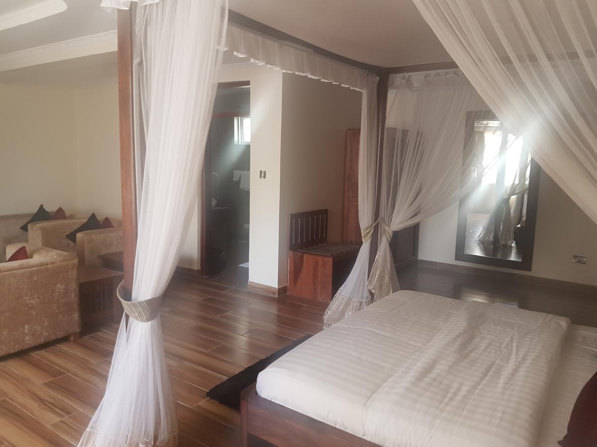 The Vic Hotel Кисуму Екстериор снимка
