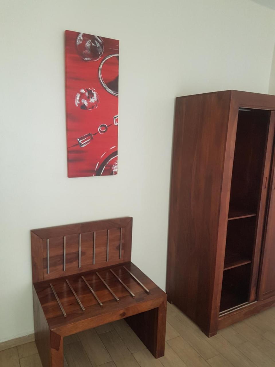 The Vic Hotel Кисуму Екстериор снимка