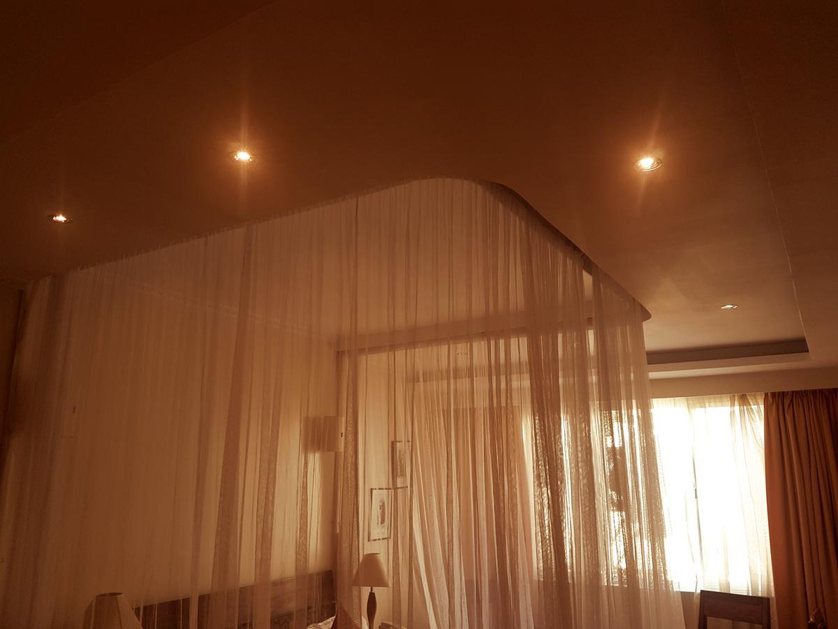 The Vic Hotel Кисуму Екстериор снимка