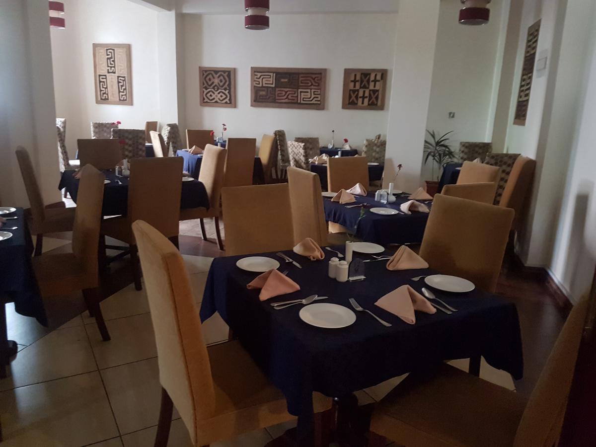 The Vic Hotel Кисуму Екстериор снимка